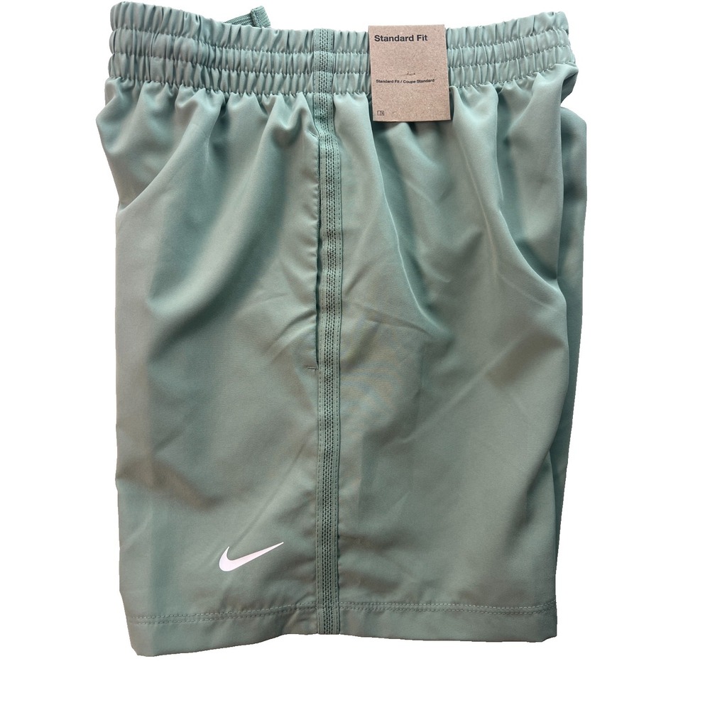 Nike Kids Shorts Size S Small Dr-Fit Green Sports W22 Athletic NWT Ret. $25.  01